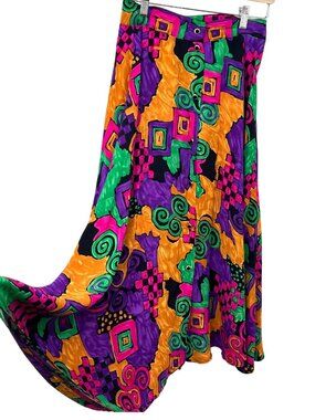 Vintage XXVI Bold Print Midi Skirt